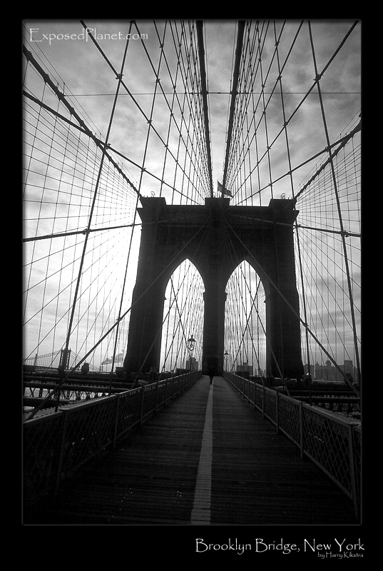 Brooklyn Bridge, New York, USA