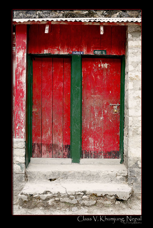 Khumjung (3): Class V, Hillary school