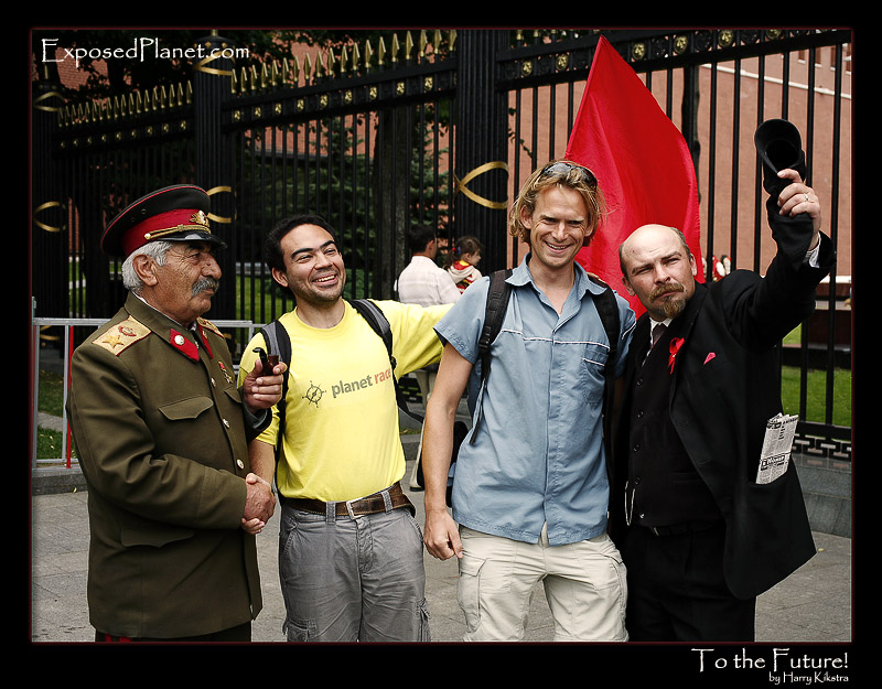 To the future with Stalin and Lenin